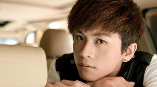 武艺还在娱乐圈吗,娱乐圈中的他，如今过得如何？