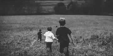 被拒人生 创作背景