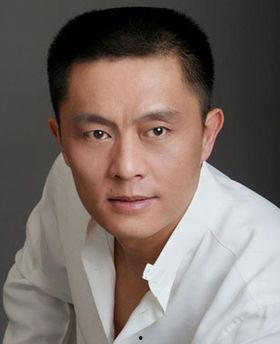 常戎个人资料,影视界硬汉的演艺生涯与人生轨迹